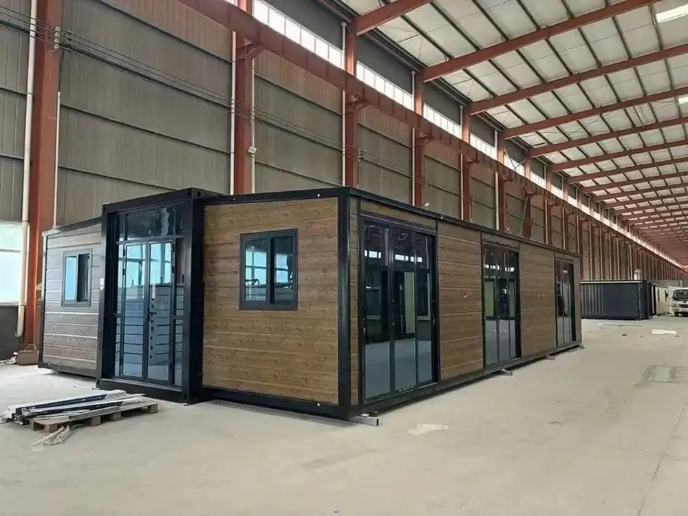40 Feet Shipping Container House