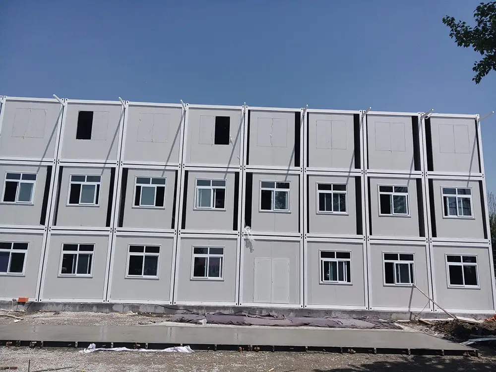 Custom Container Modular House Design