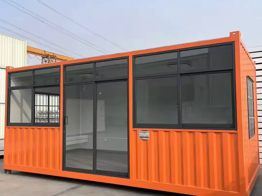 Pop-Up Shop Container Exterior Design